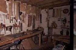 Jaydee Guitars workshop